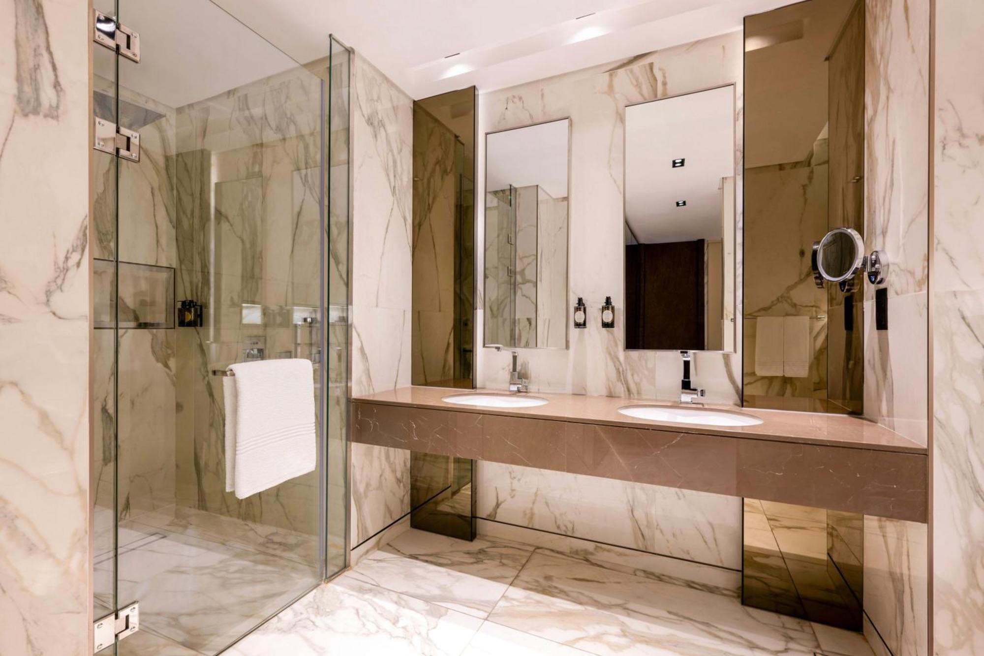 Agora, Doha, Autograph Collection Hotel Lusail Exterior photo